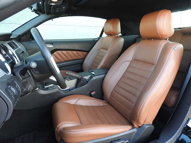 FORD FORD MUSTANG open 2013