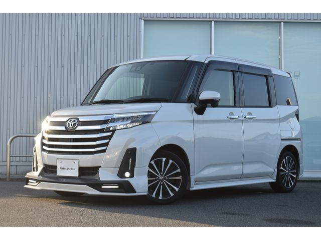 TOYOTA ROOMY 2020