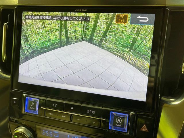 TOYOTA VELLFIRE 4WD 2017