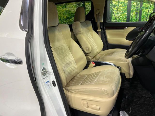 TOYOTA VELLFIRE 4WD 2017