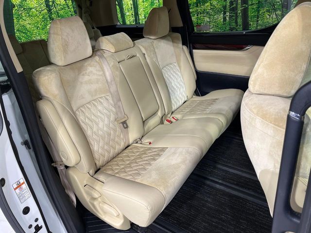 TOYOTA VELLFIRE 4WD 2017