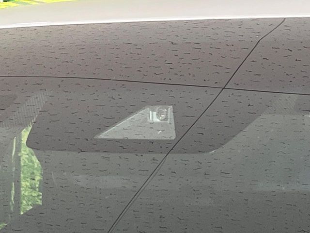 TOYOTA HARRIER HYBRID 2023