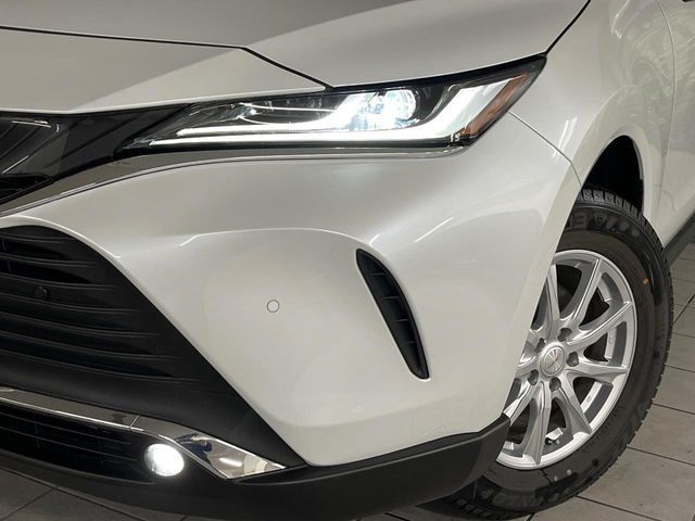 TOYOTA HARRIER HYBRID 2023