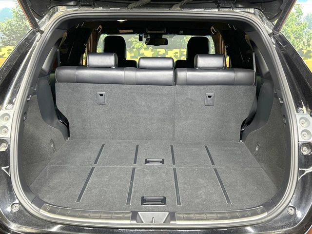 TOYOTA HARRIER 2WD 2019