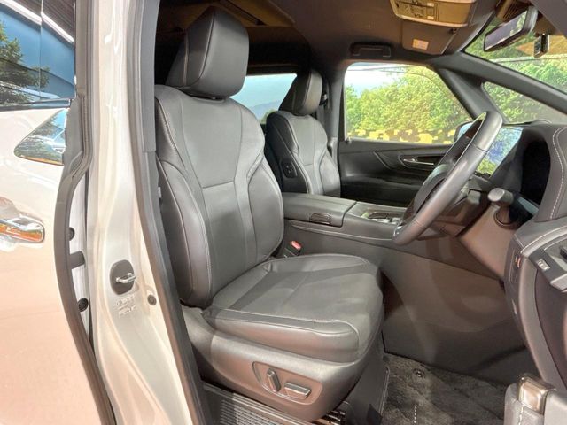 TOYOTA ALPHARD hybrid 2023