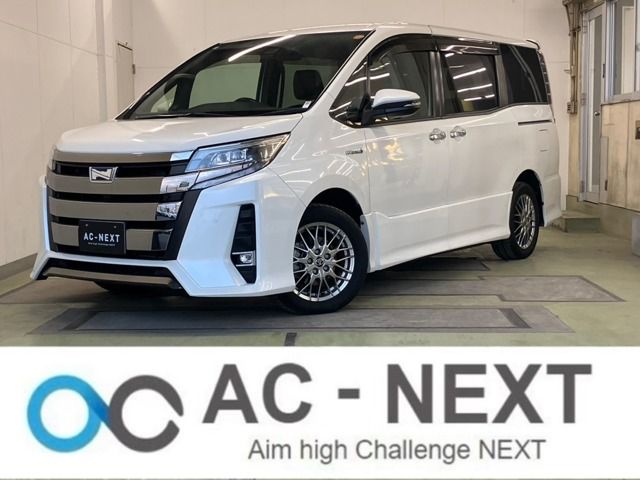 TOYOTA NOAH HYBRID 2019