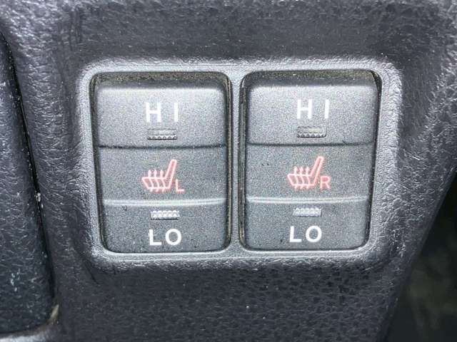 TOYOTA NOAH HYBRID 2019