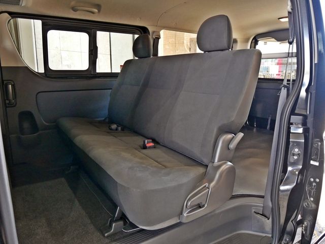 TOYOTA HIACE van 4WD 2021