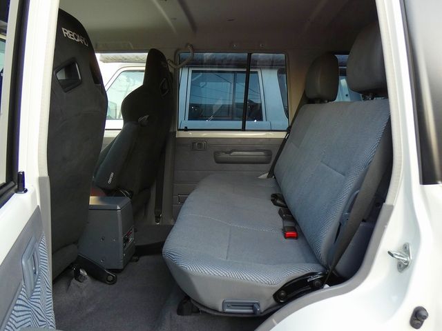 TOYOTA LANDCRUISER van 2014