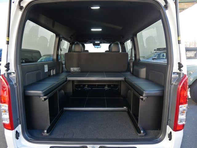 TOYOTA ??????? 4WD 2025