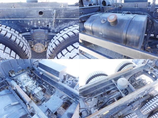 MITSUBISHI FUSOU SUPER GREAT 2013