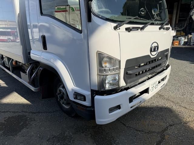 NISSAN DIESEL CONDOR 2020