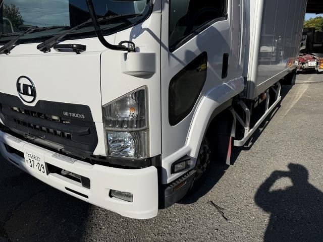 NISSAN DIESEL CONDOR 2020