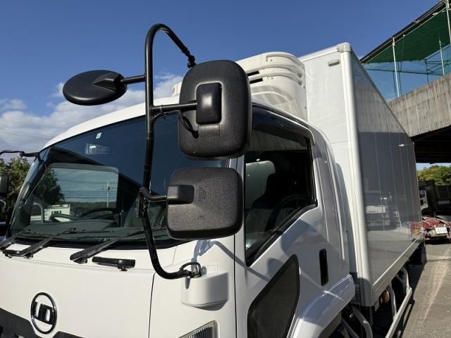 NISSAN DIESEL CONDOR 2020