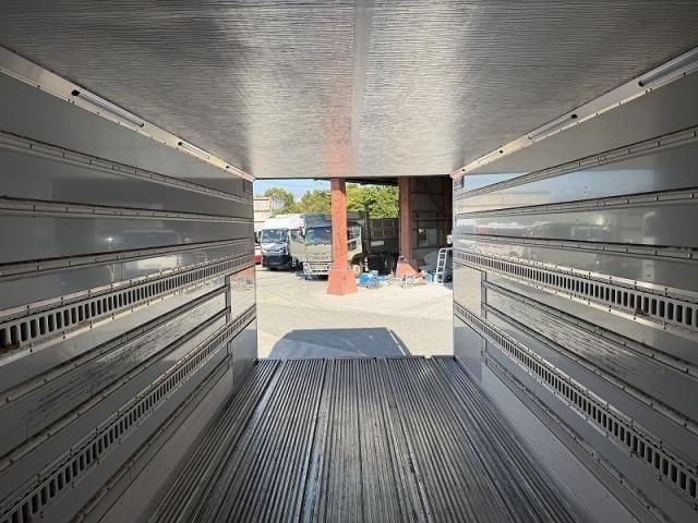 NISSAN DIESEL CONDOR 2020