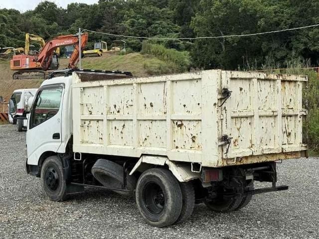 HINO DUTRO 2003
