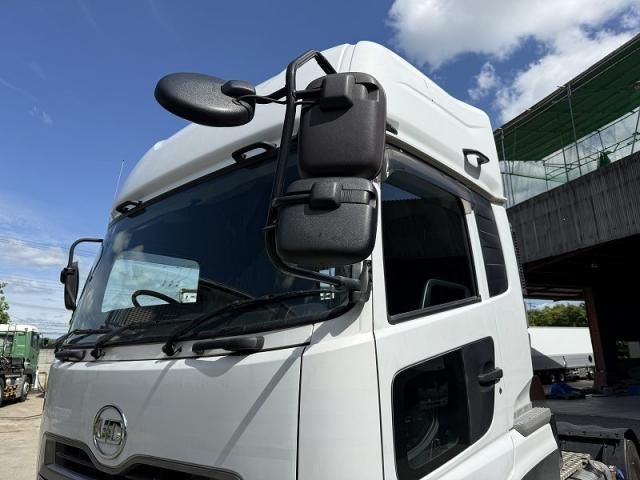 NISSAN DIESEL Quon 2015