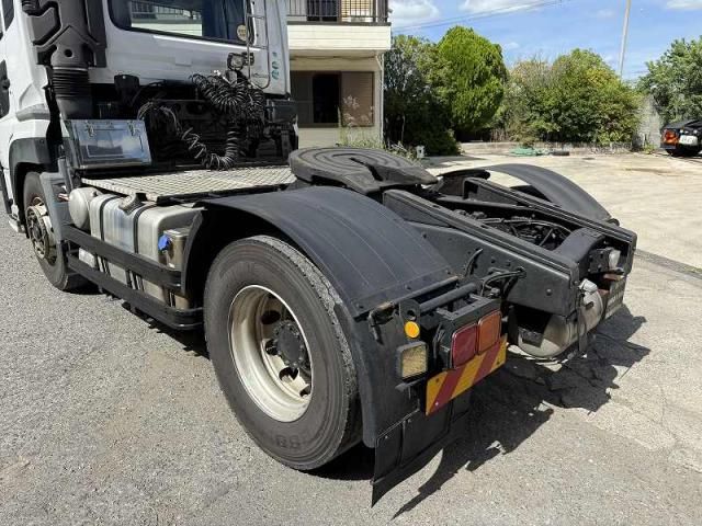 NISSAN DIESEL Quon 2015