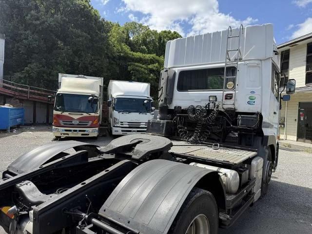 NISSAN DIESEL Quon 2015