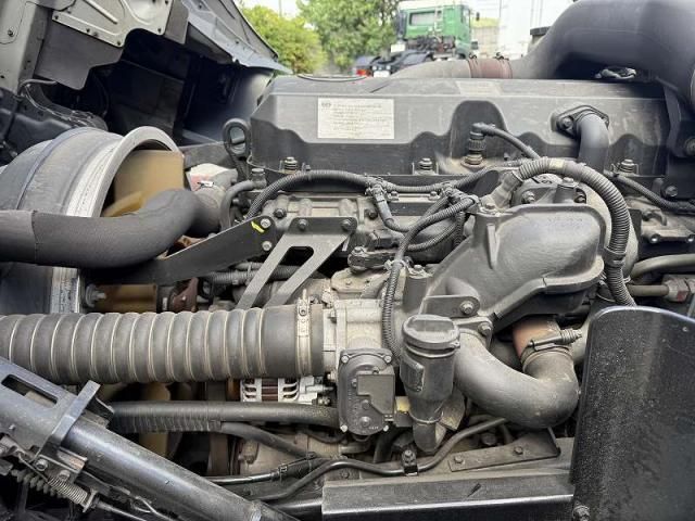 NISSAN DIESEL Quon 2015