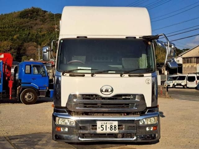 NISSAN DIESEL Quon 2013