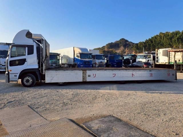 NISSAN DIESEL Quon 2013