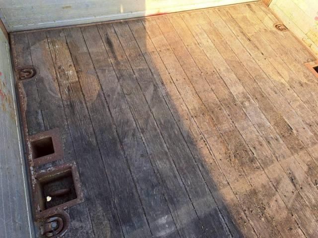 NISSAN DIESEL Quon 2013