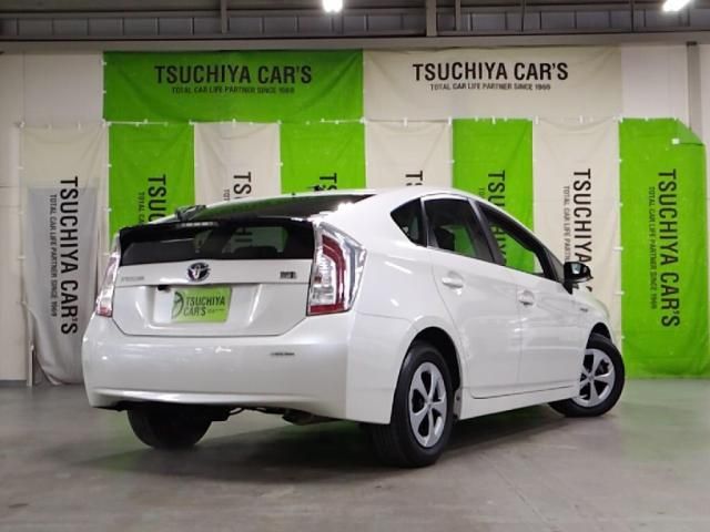 TOYOTA PRIUS 2013