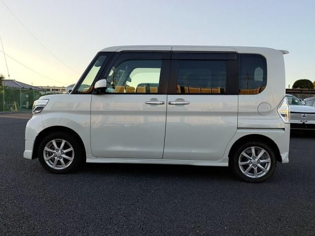 DAIHATSU TANTO CUSTOM 2016