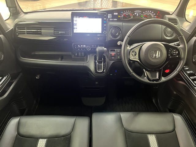 HONDA N BOX CUSTOM 2022