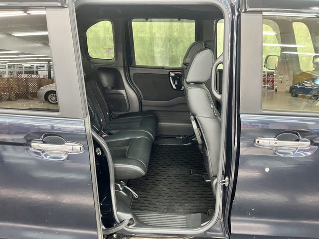 HONDA N BOX CUSTOM 2022