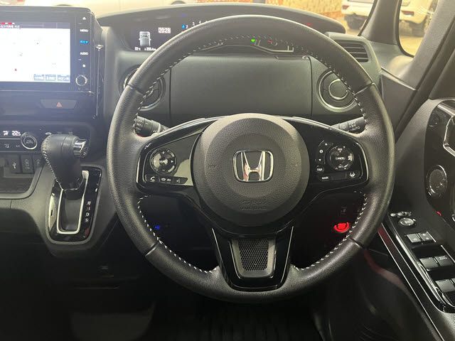 HONDA N BOX CUSTOM 2022