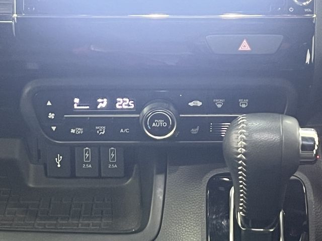 HONDA N BOX CUSTOM 2022