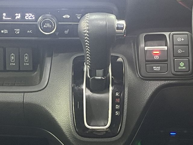 HONDA N BOX CUSTOM 2022