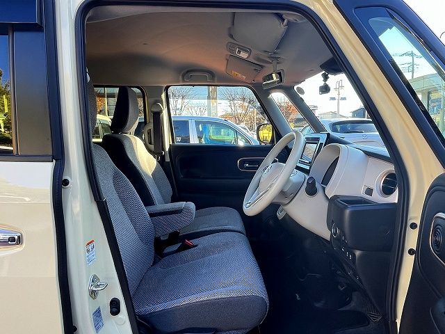 SUZUKI WAGON R SMILE 2023