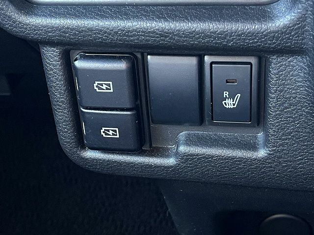 SUZUKI WAGON R SMILE 2023