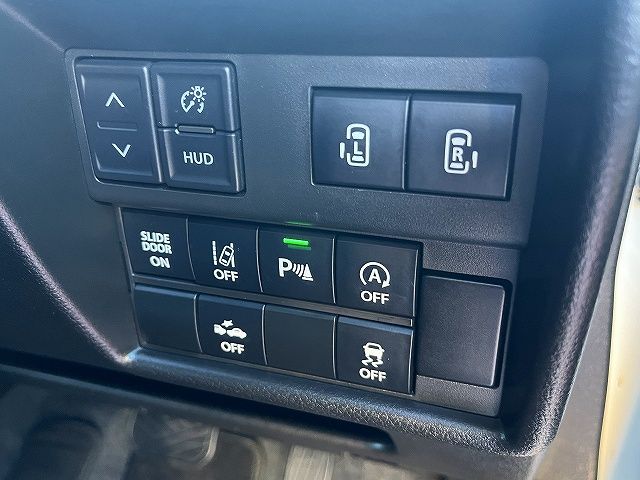 MITSUBISHI DELICA D:2 2WD 2023