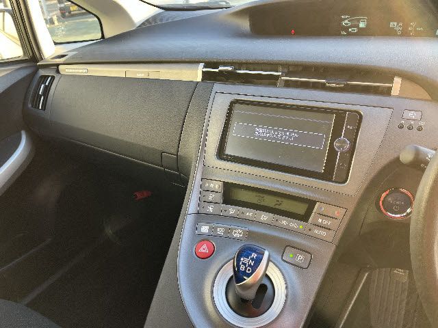 TOYOTA PRIUS PHV 2012