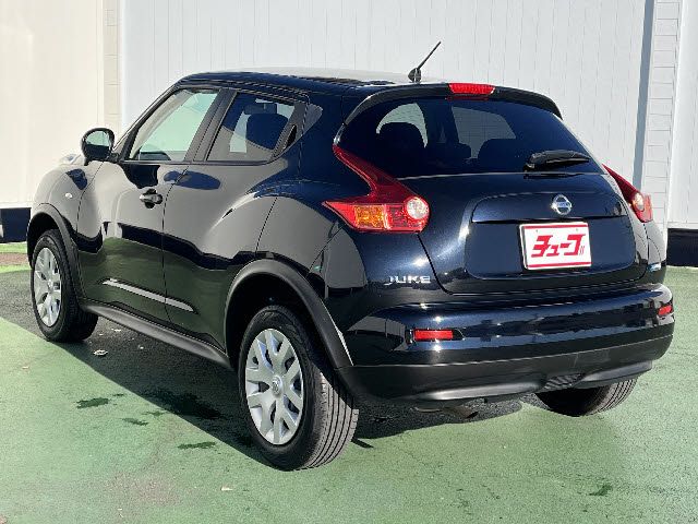 NISSAN JUKE 2010