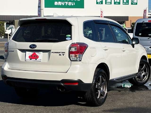 SUBARU FORESTER 2016