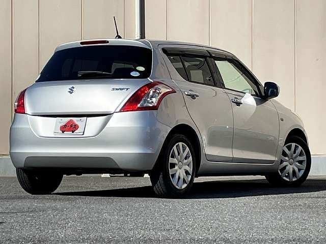 SUZUKI SWIFT 2010