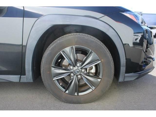 TOYOTA LEXUS UX200 2019