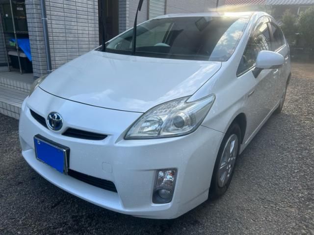 TOYOTA PRIUS 2010