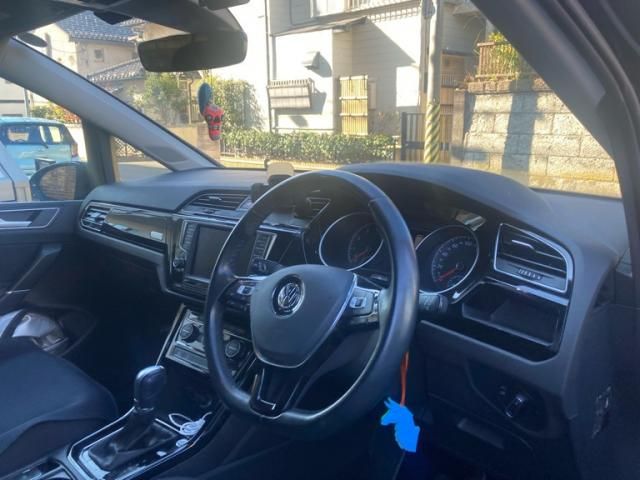 VOLKSWAGEN VOLKSWAGEN GOLF TOURAN 2016