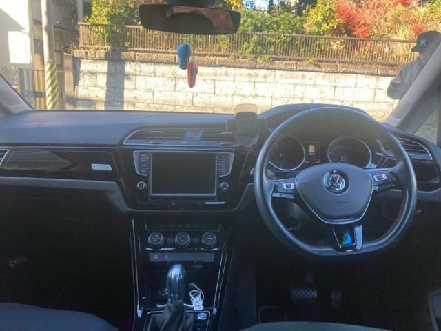 VOLKSWAGEN VOLKSWAGEN GOLF TOURAN 2016