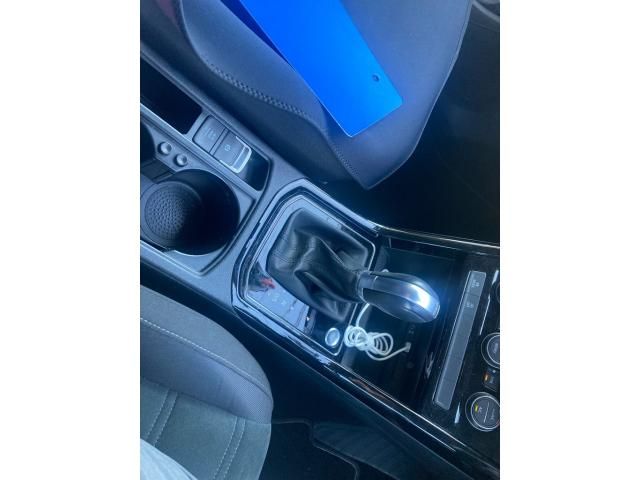 VOLKSWAGEN VOLKSWAGEN GOLF TOURAN 2016