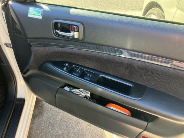 TOYOTA MARK2 BLIT 2002