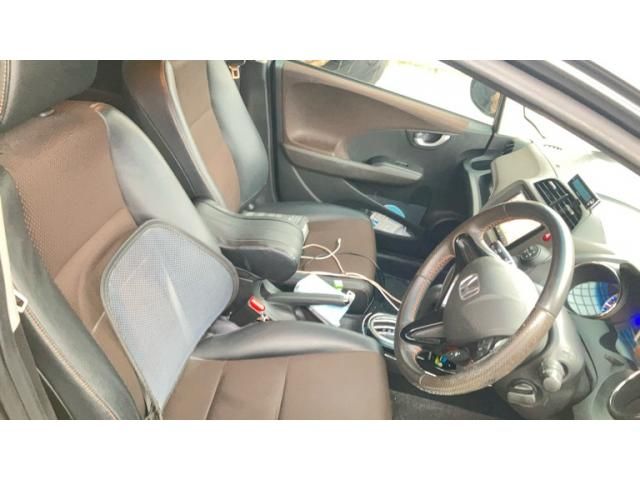 HONDA FIT SHUTTLE HYBRID 2011