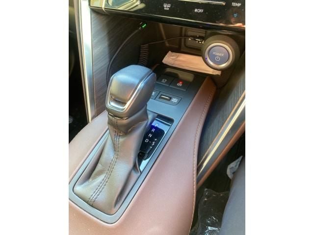 TOYOTA HARRIER HYBRID 2021