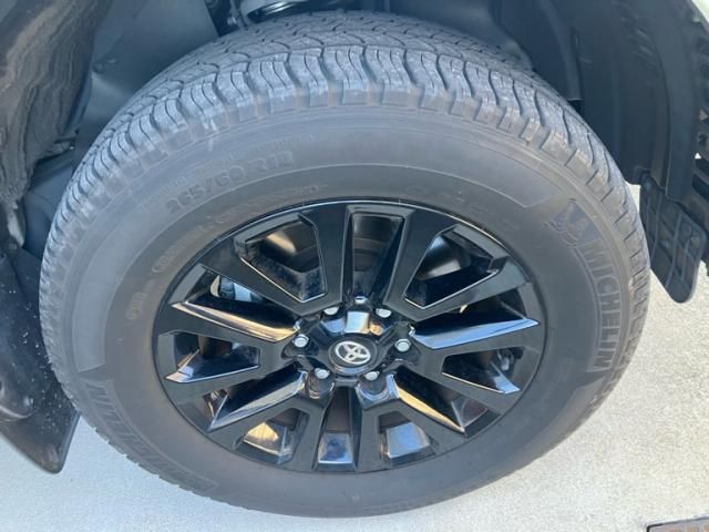 TOYOTA LANDCRUISER PRADO 2021